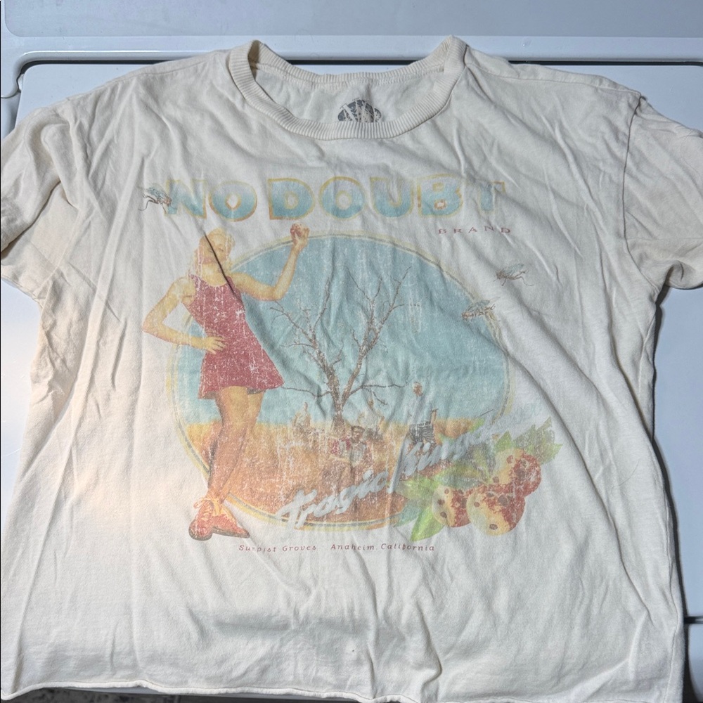 NO DOUBT Brand Band Tee Vintage-Washed